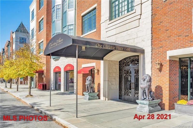 Photo of 1 CHRISTIE PL , SCARSDALE