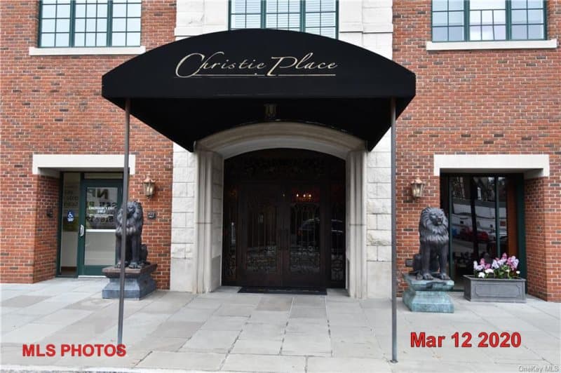 Photo of 1 CHRISTIE PL , SCARSDALE