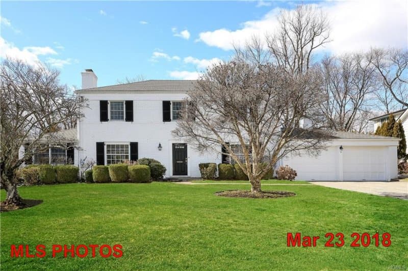 Photo of 3 STONEHOUSE RD , SCARSDALE