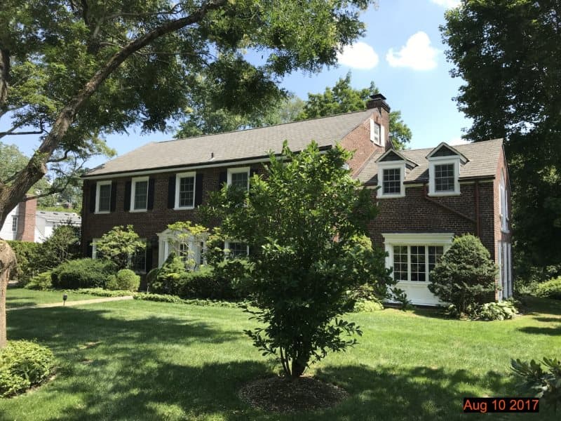 Photo of 10 OAK LA , SCARSDALE