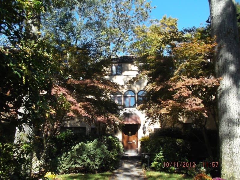 Photo of 15 OAK LA , SCARSDALE