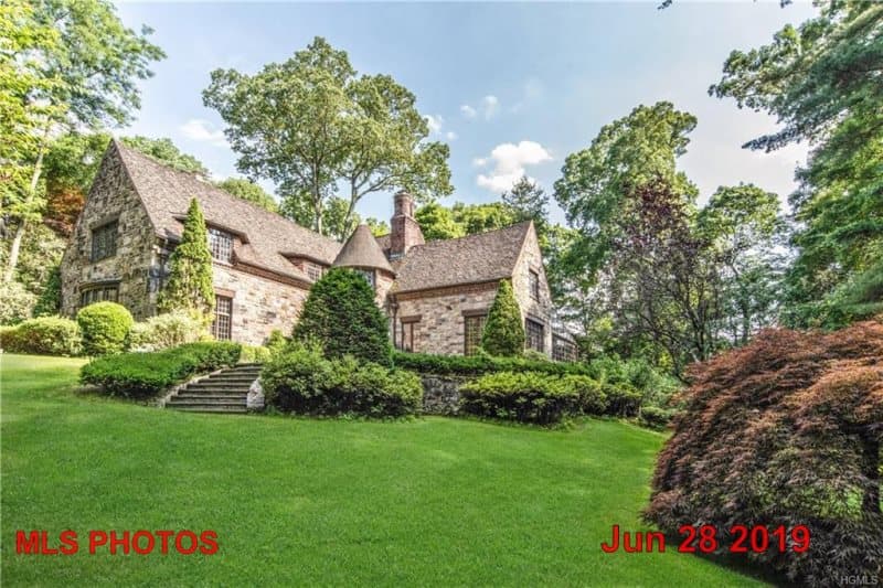 Photo of 18 BUTLER RD , SCARSDALE