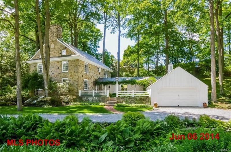 Photo of 195 FOX MEADOW RD , SCARSDALE