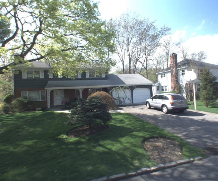 Photo of 25 PARKFIELD RD , SCARSDALE