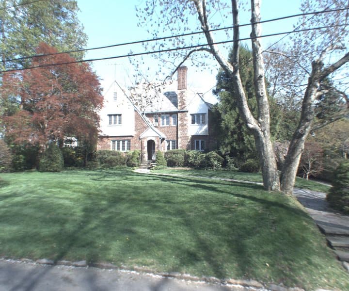 Photo of 24 SHAWNEE RD , SCARSDALE