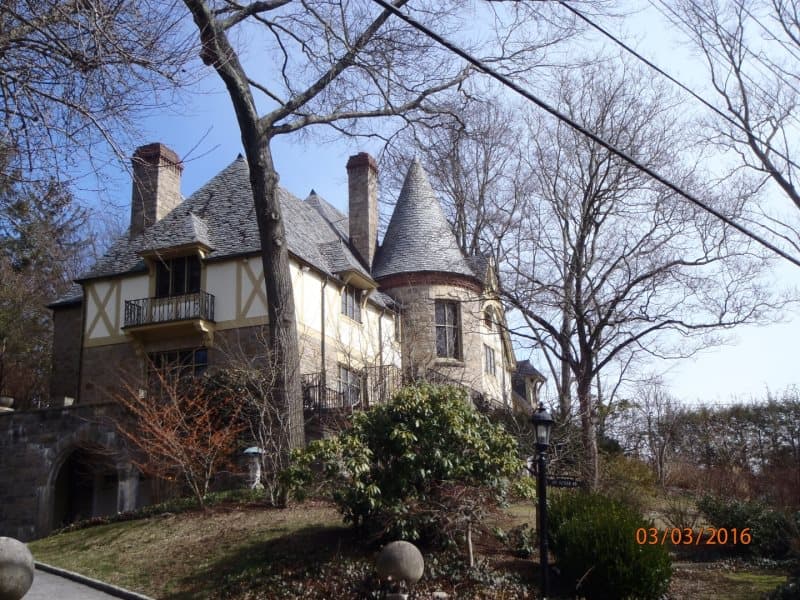 Photo of 89 BUTLER RD , SCARSDALE