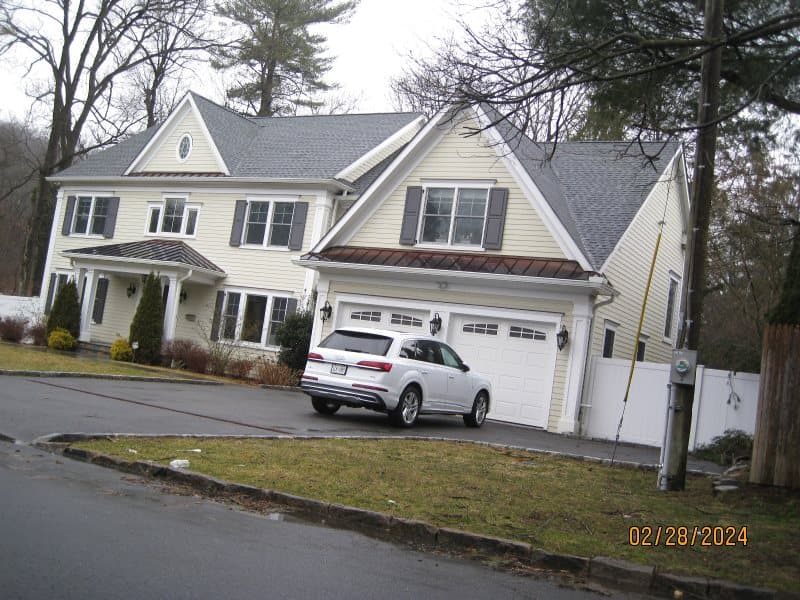 Photo of 1 OGDEN RD , SCARSDALE