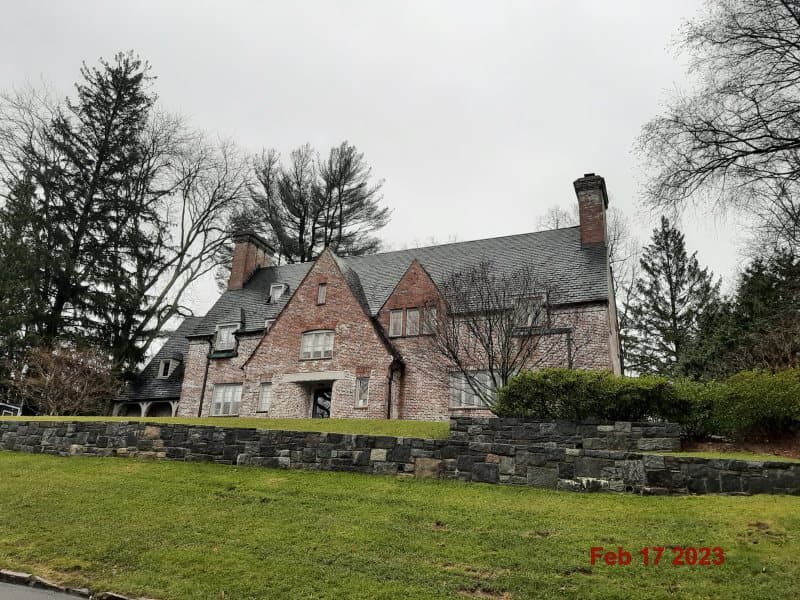 Photo of 32 HAMPTON RD , SCARSDALE