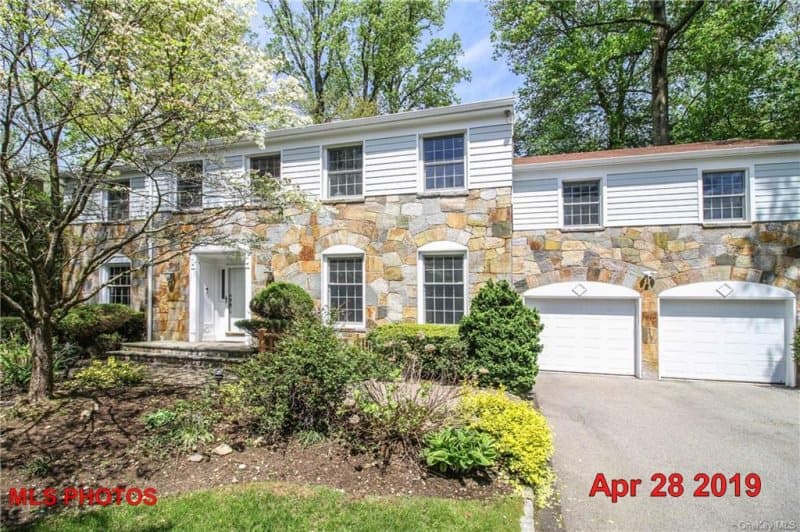 Photo of 17 OLMSTED RD , SCARSDALE