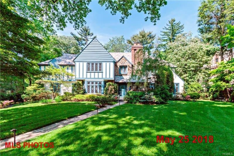 Photo of 21 WAYSIDE LA , SCARSDALE