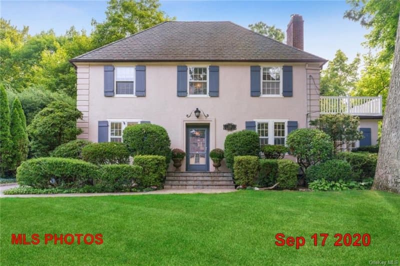 Photo of 118 BREWSTER RD , SCARSDALE