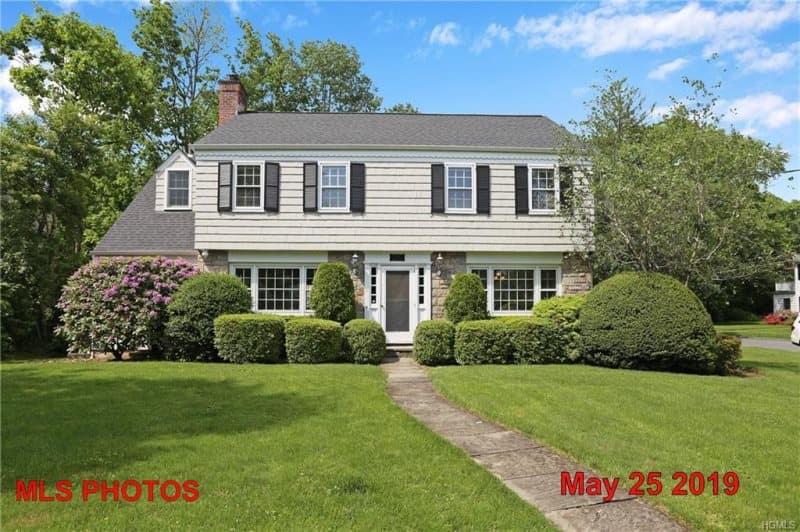 Photo of 115 BREWSTER RD , SCARSDALE