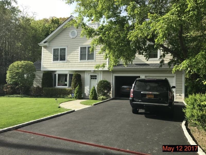 Photo of 19 OAKSTWAIN RD , SCARSDALE