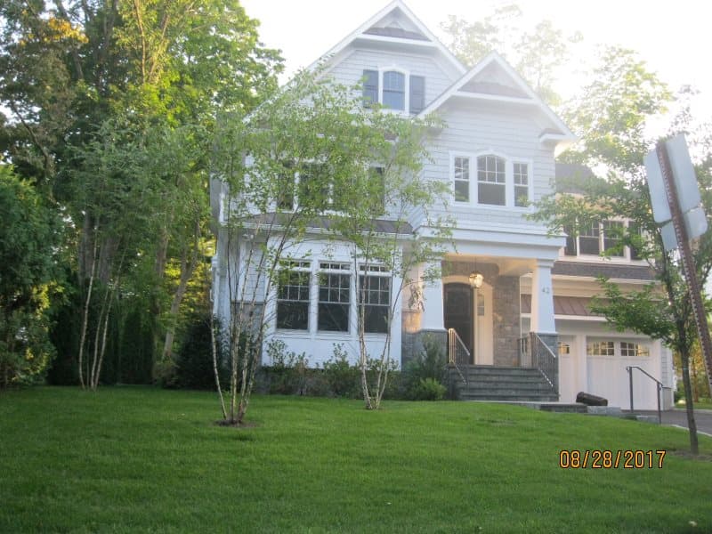 Photo of 42 HUNTINGTON AVE , SCARSDALE