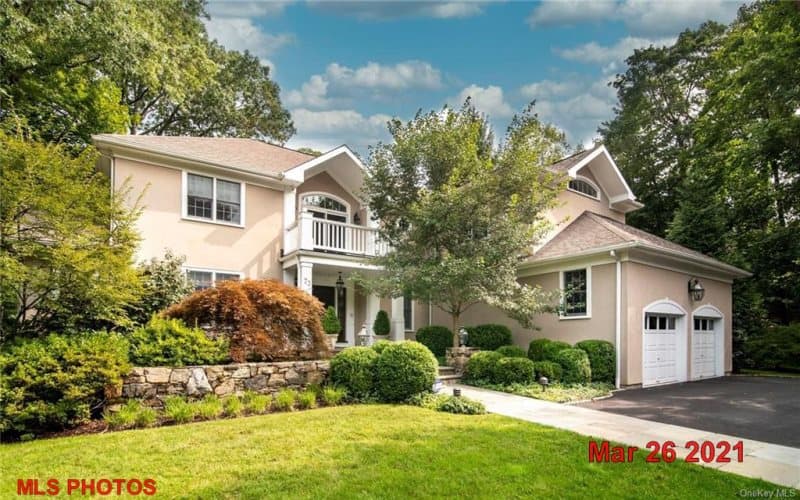 Photo of 73 HUNTINGTON AVE , SCARSDALE