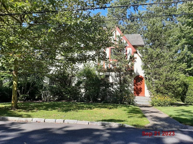 Photo of 35 VALLEY RD , SCARSDALE