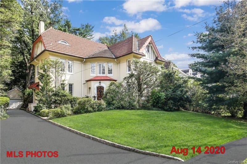 Photo of 86 WALWORTH AVE , SCARSDALE