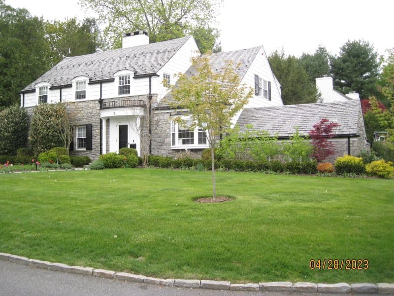 Photo of 2 AXTELL DR , SCARSDALE