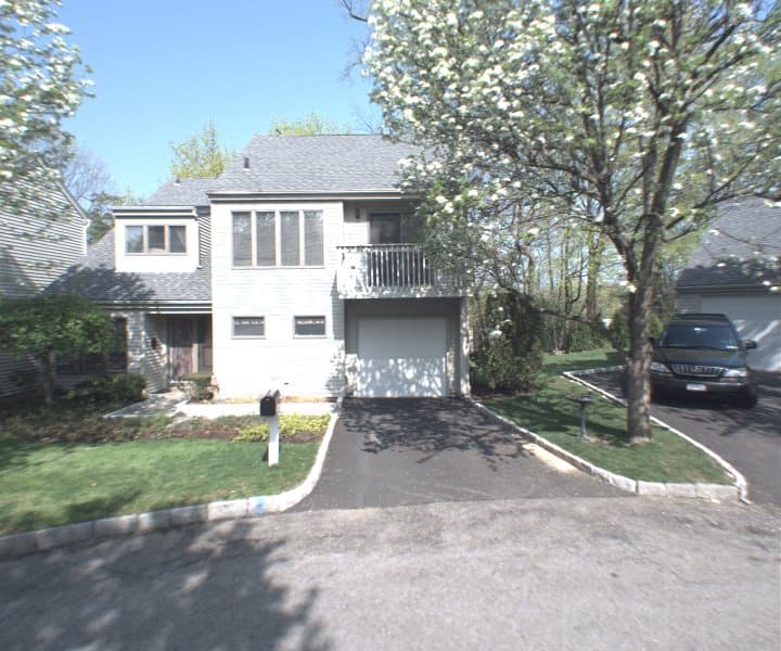 Photo of 11 EVON CT , SCARSDALE