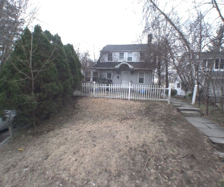 Photo of 124 BRAMBACH RD , SCARSDALE