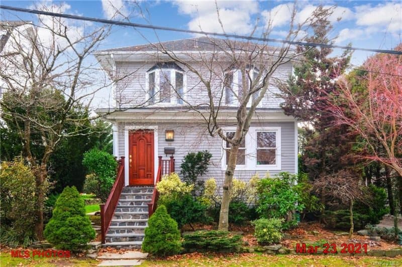 Photo of 98 BROWN RD , SCARSDALE