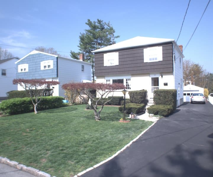 Photo of 167 GAYLOR RD , SCARSDALE