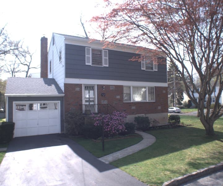 Photo of 162 WHITE RD , SCARSDALE