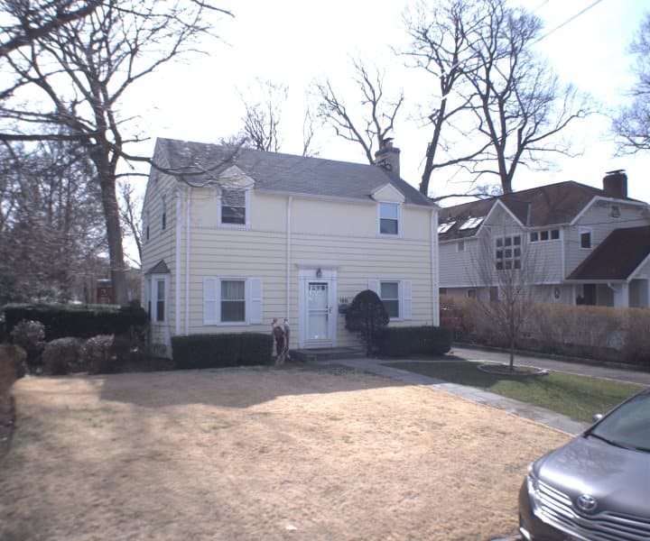Photo of 168 CLARENCE RD , SCARSDALE
