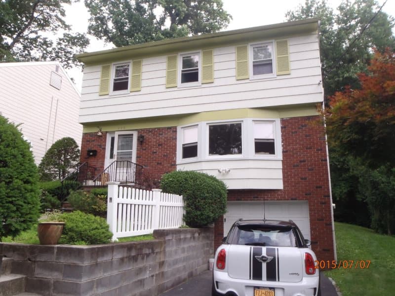 Photo of 105 SPRAGUE RD , SCARSDALE