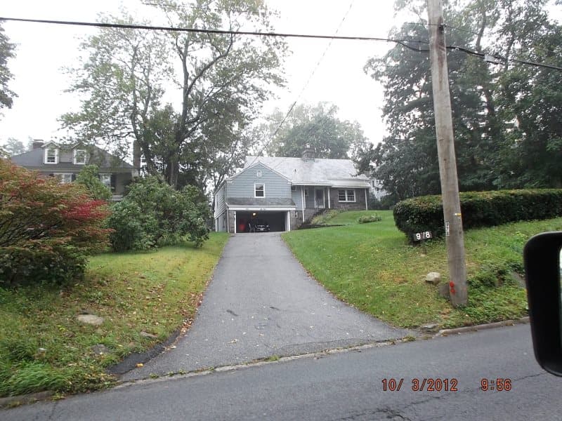 Photo of 978 POST RD , SCARSDALE