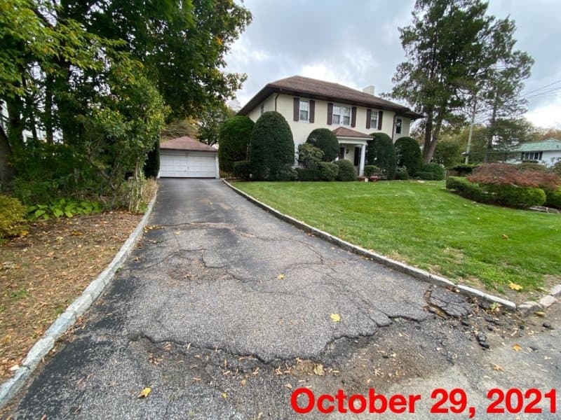 Photo of 220 NELSON RD , SCARSDALE