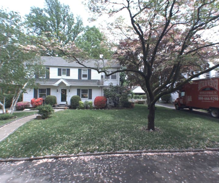 Photo of 224 NELSON RD , SCARSDALE