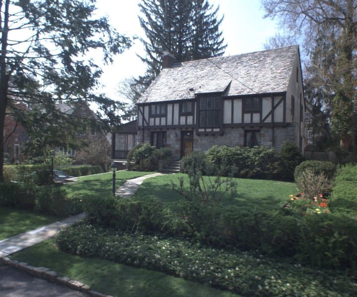 Photo of 32 BARRY RD , SCARSDALE