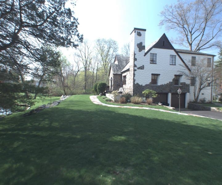 Photo of 52 BARRY RD , SCARSDALE