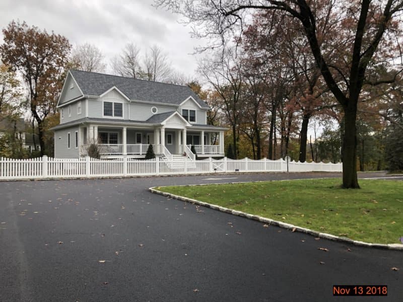 Photo of 2 HEATHCOTE RD , SCARSDALE