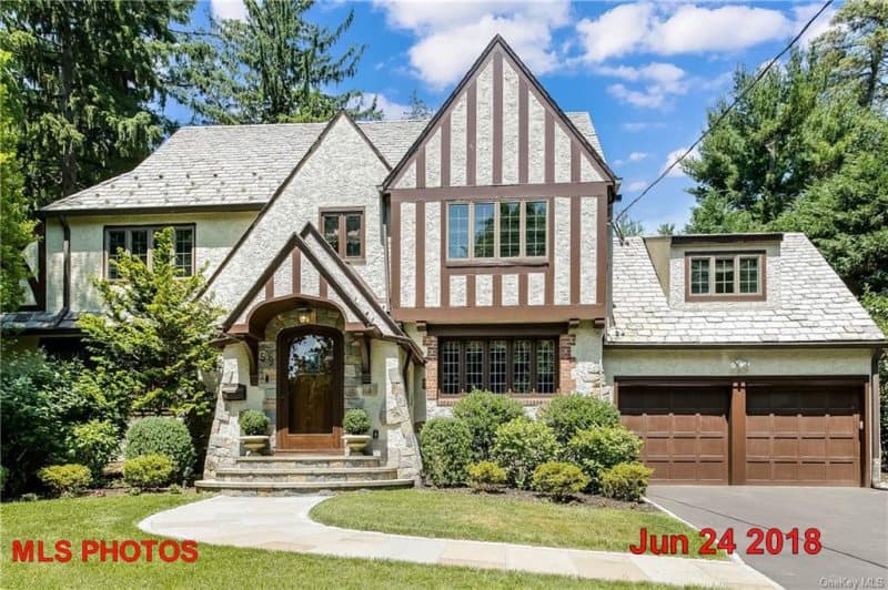 Photo of 59 DRAKE RD , SCARSDALE