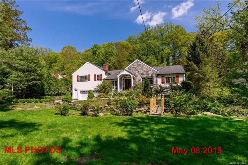 Photo of 1154 POST RD , SCARSDALE