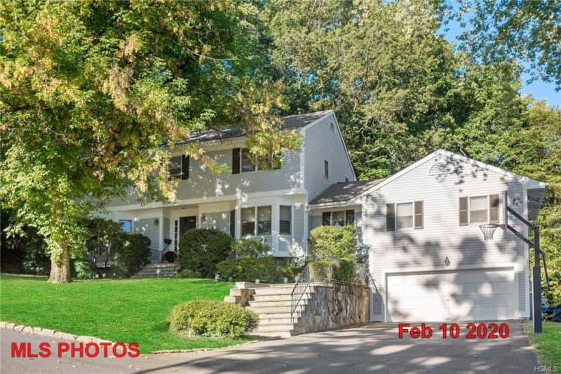 Photo of 17 DICKEL RD , SCARSDALE