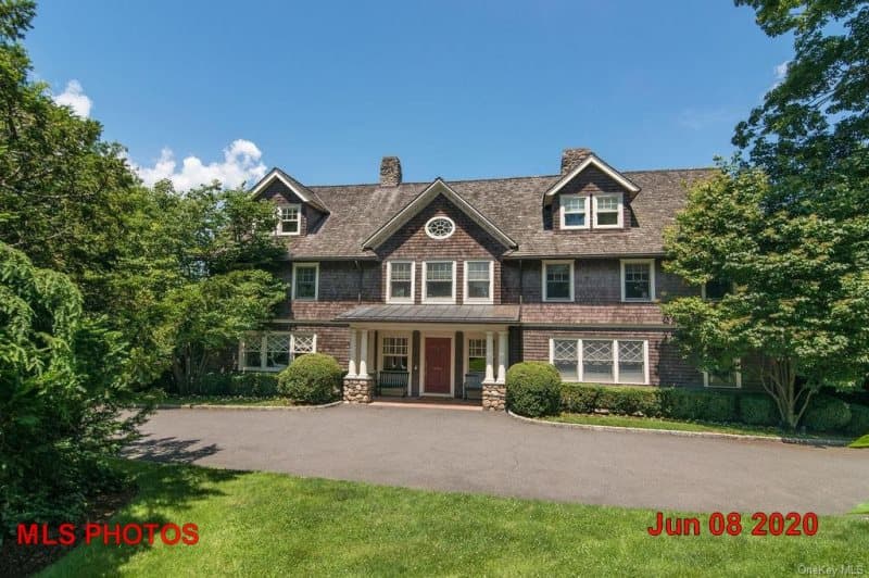 Photo of 25 GARDEN RD , SCARSDALE
