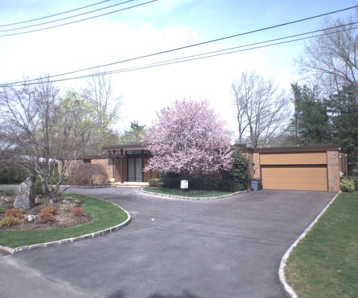 Photo of 6 ONEIDA RD , SCARSDALE