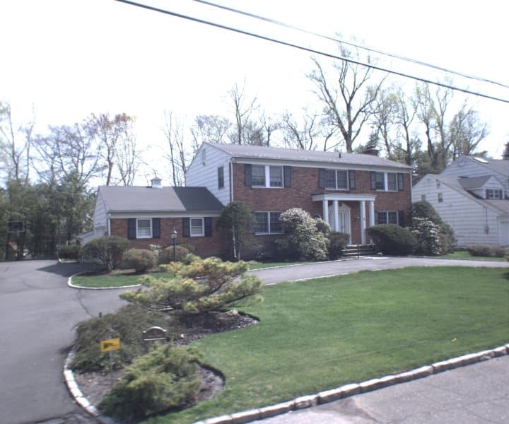 Photo of 8 CAYUGA RD , SCARSDALE