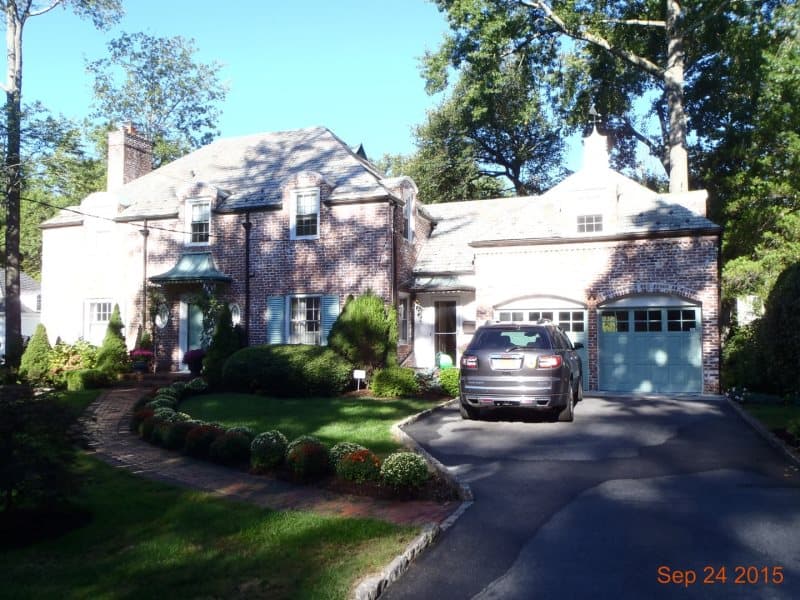Photo of 15 QUENTIN RD , SCARSDALE
