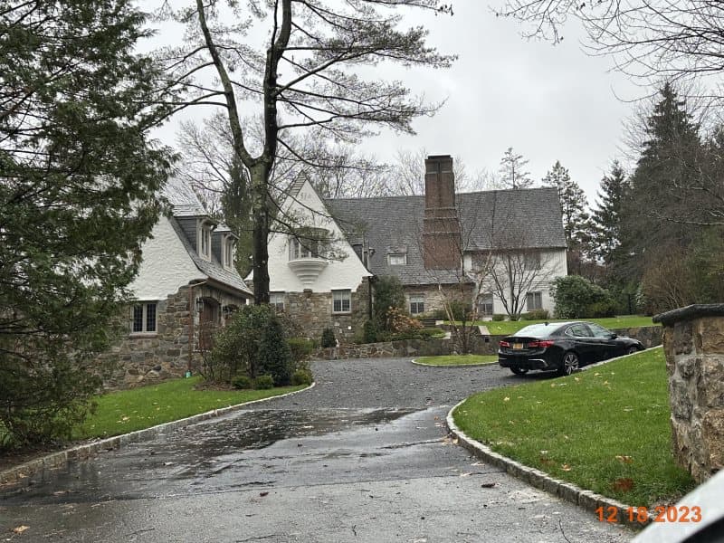 Photo of 30 HEATHCOTE RD , SCARSDALE