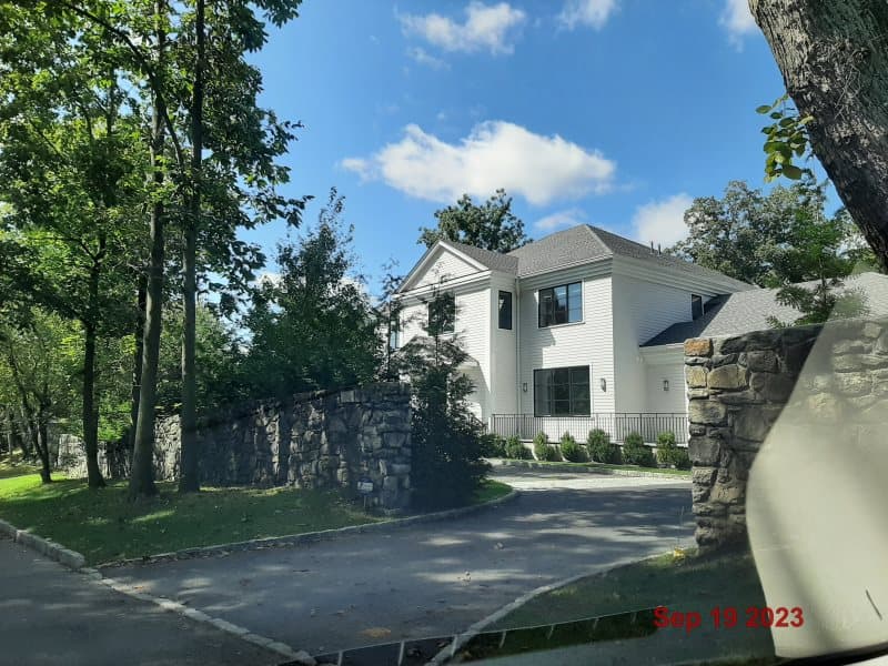 Photo of 37 BROOKBY RD , SCARSDALE