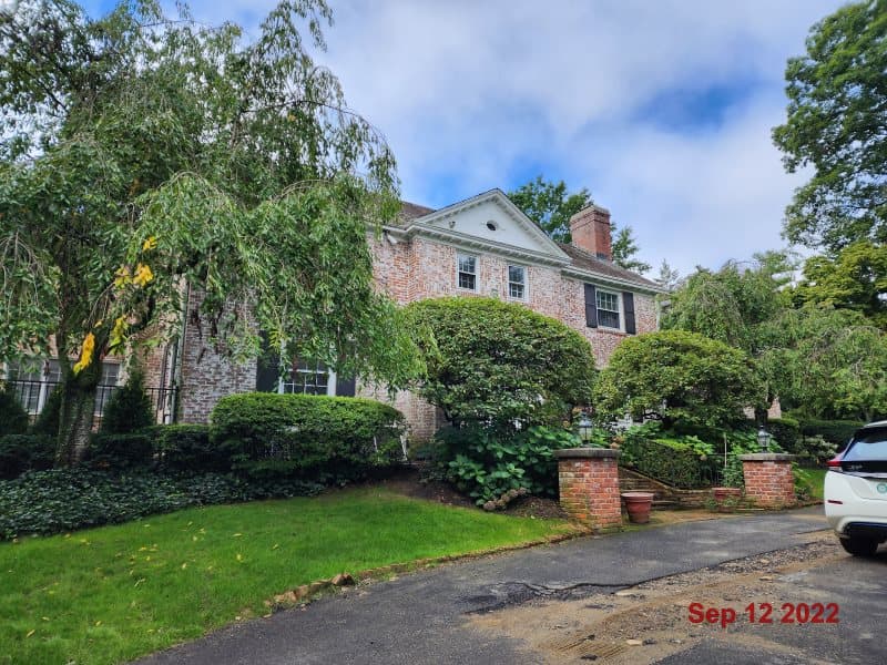 Photo of 28 HEATHCOTE RD , SCARSDALE