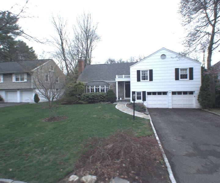 Photo of 24 FARRAGUT RD , SCARSDALE