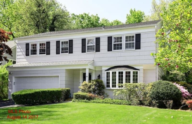 Photo of 29 FARRAGUT RD , SCARSDALE