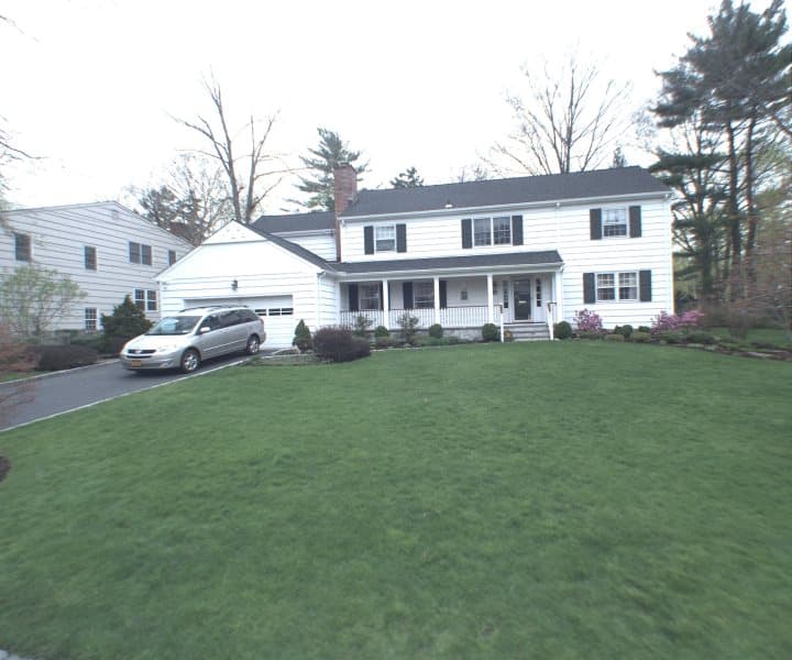Photo of 33 FARRAGUT RD , SCARSDALE