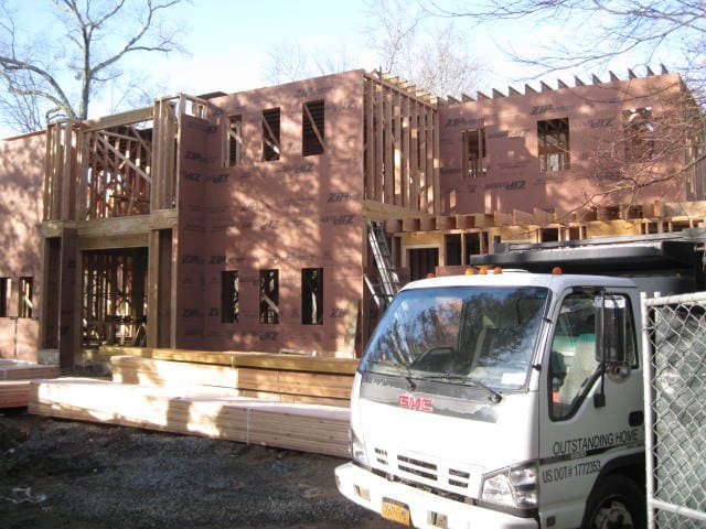 Photo of 18 LINCOLN RD , SCARSDALE