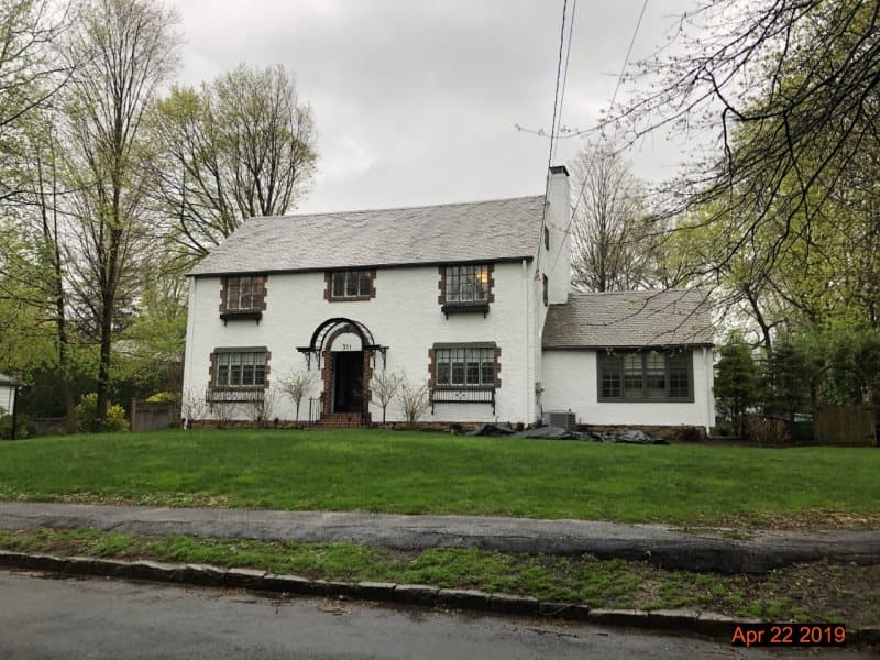 Photo of 311 HEATHCOTE RD , SCARSDALE